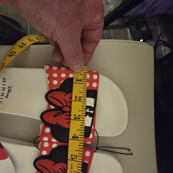 Disney Minnie Mouse Children's Flip Flops Size 5/6 - Picture 7 of 8